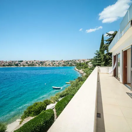 Bila Kuca.3 * Trogir